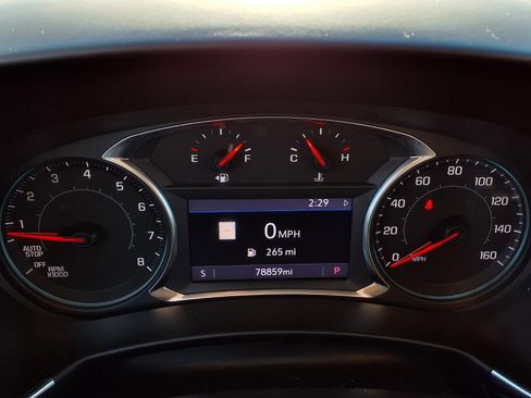 Used 2022 Chevrolet Equinox Premier image 18