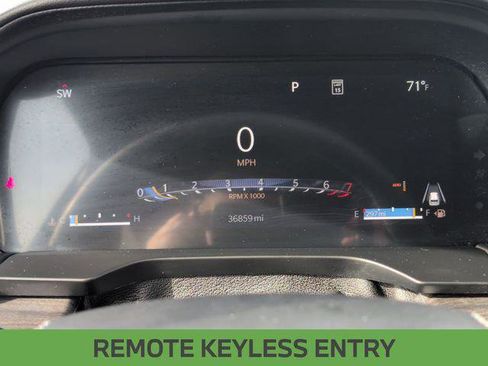 Certified 2025 Jeep Grand Cherokee L Overland w/ Luxury Tech Group IV AWD/4WD image 18