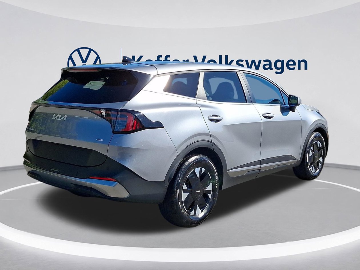 Used 2026 Kia Sportage LX FWD image 6