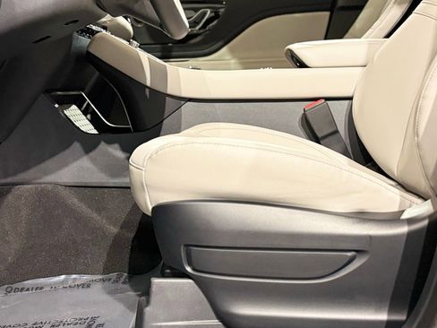 New 2026 Lincoln Aviator AWD image 46