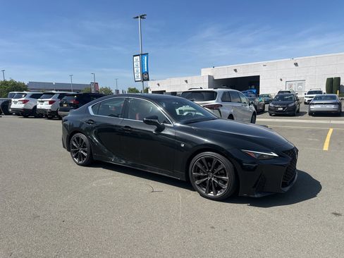 Used 2023 Lexus IS 350 F Sport RWD image 2