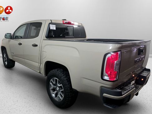 Used 2021 GMC Canyon AT4 image 3