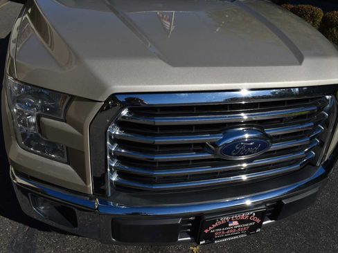 Used 2017 Ford F150 XLT w/ Equipment Group 302A Luxury RWD image 60