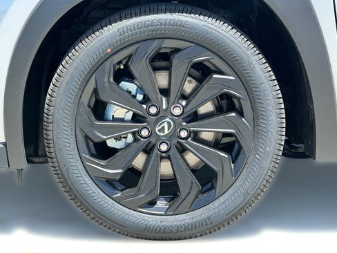 New 2026 Lexus UX 300h FWD image 11