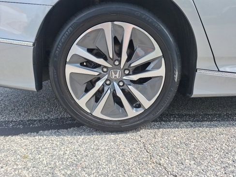 Used 2022 Honda Accord EX-L image 9