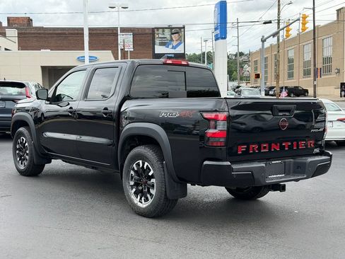 Used 2023 Nissan Frontier PRO-4X AWD/4WD image 32