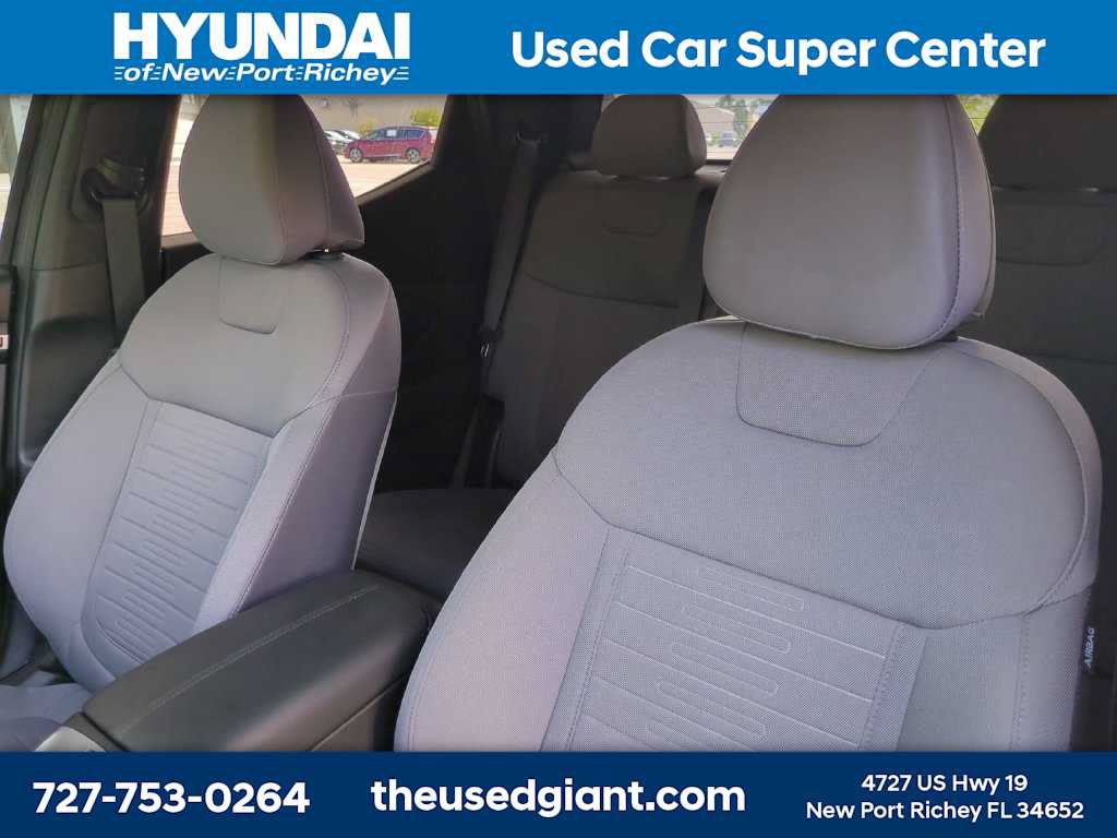 Certified 2024 Hyundai Santa Cruz SE FWD image 7