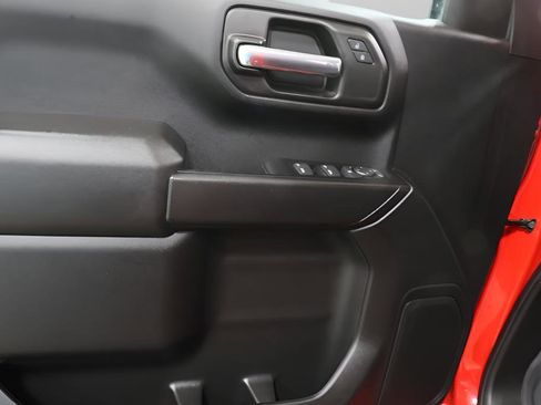 Used 2024 Chevrolet Silverado 1500 Custom image 21