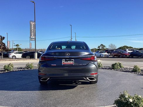 Used 2022 Lexus ES 350 image 6