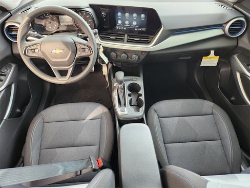 New 2026 Chevrolet Trax LS w/ LS Convenience Package image 17