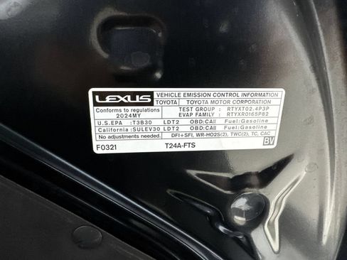 Used 2024 Lexus RX 350 Premium w/ Cold Area Package AWD/4WD image 74