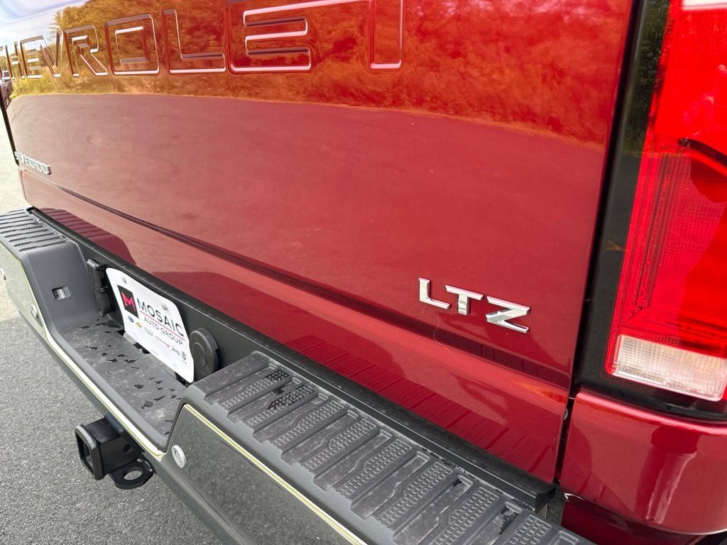 New 2026 Chevrolet Silverado 2500 LTZ w/ LTZ Plus Package AWD/4WD image 20