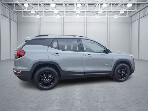 Certified 2023 GMC Terrain AT4 image 9