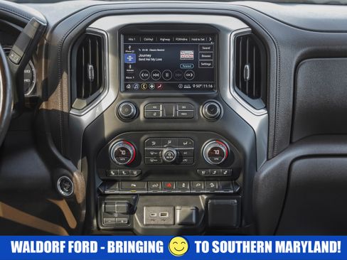 Used 2020 Chevrolet Silverado 2500 LTZ image 28