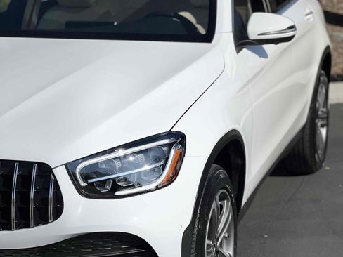 Used 2022 Mercedes-Benz GLC 300 w/ Premium Package Lite image 57