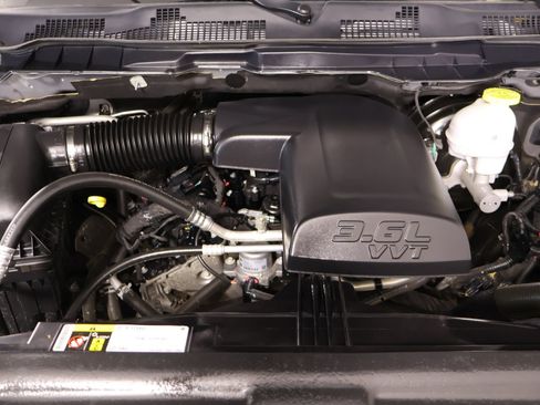 Used 2024 RAM 1500 Classic Warlock AWD/4WD image 18