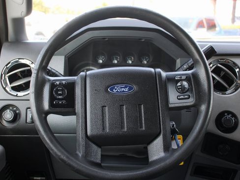 Used 2015 Ford F550 4x4 Crew Cab Super Duty image 20