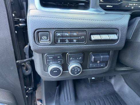 Used 2022 GMC Yukon Denali AWD/4WD image 31