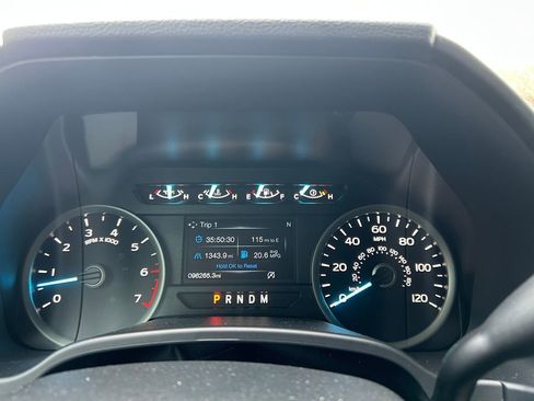 Used 2020 Ford F150 XLT w/ Equipment Group 302A Luxury image 18