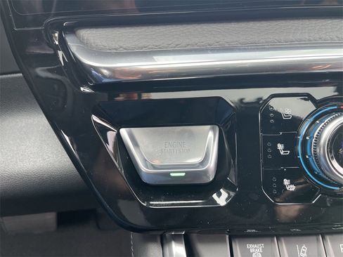 New 2026 GMC Sierra 3500 Denali w/ Denali Reserve Package image 17