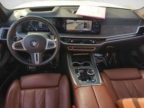 Used 2024 BMW X7 M60i w/ Executive Package image 19