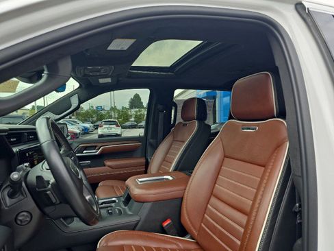 Used 2022 GMC Sierra 1500 Denali Ultimate image 4