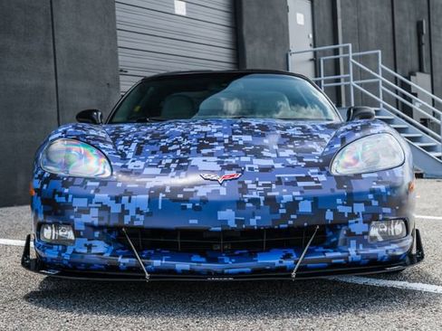 Used 2006 Chevrolet Corvette Coupe w/ Preferred Equipment Group image 15