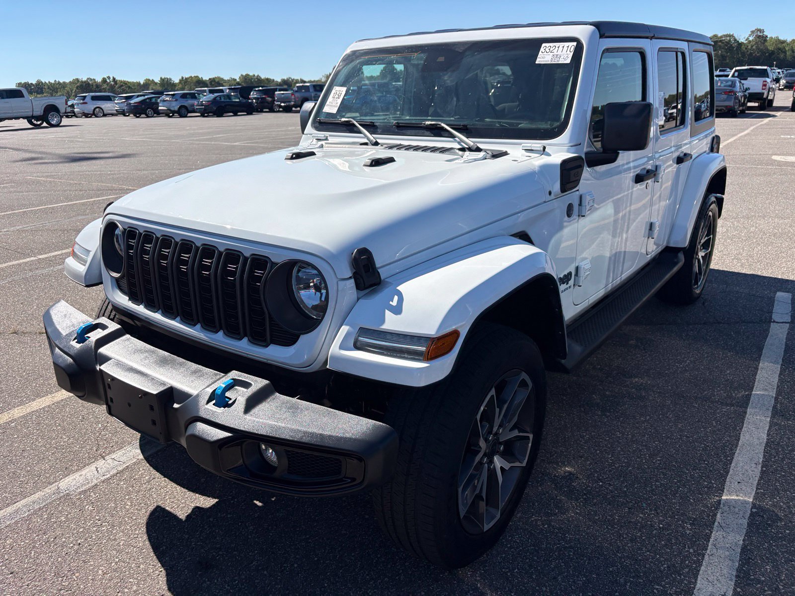 Used 2024 Jeep Wrangler Unlimited w/ Dual Top Group AWD/4WD image 6