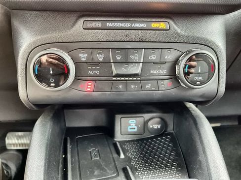 Used 2022 Ford Bronco Sport Outer Banks w/ Tech Package AWD/4WD image 17