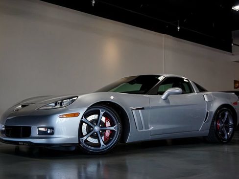 Used 2012 Chevrolet Corvette Grand Sport w/ 3LT Preferred Equipment Group RWD image 1