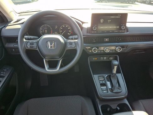 Used 2025 Honda CR-V EX image 10