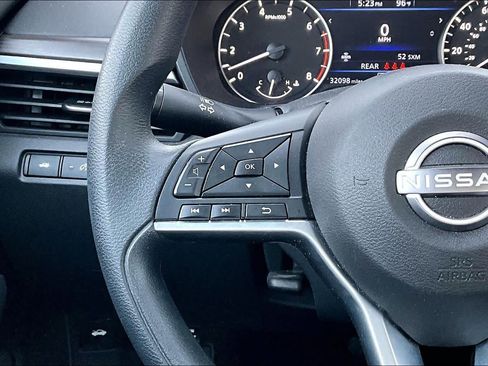 Certified 2025 Nissan Altima 2.5 SV FWD image 23