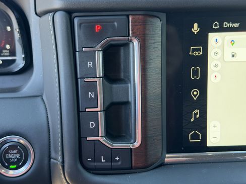 Used 2023 GMC Yukon Denali Ultimate image 29