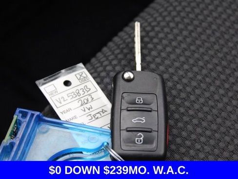 Used 2013 Volkswagen Jetta S image 28