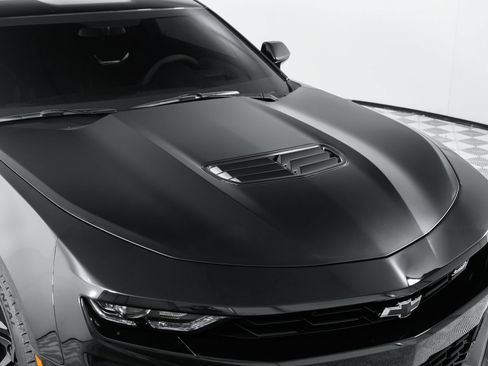 Used 2022 Chevrolet Camaro SS RWD image 39