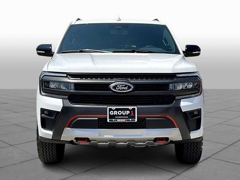 Certified 2024 Ford Expedition Timberline image 5