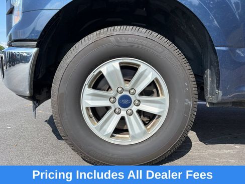 Used 2015 Ford F150 XLT AWD/4WD image 11