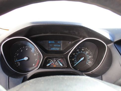 Used 2013 Ford Focus S image 17