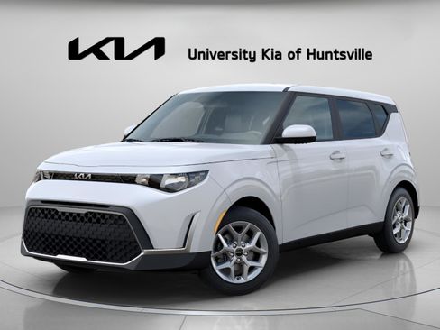 New 2025 Kia Soul LX image 3