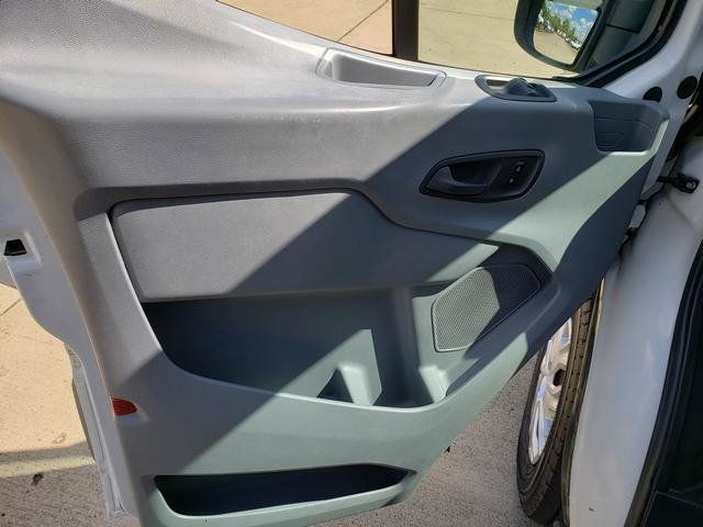 Used 2015 Ford Transit 350 XLT RWD image 11