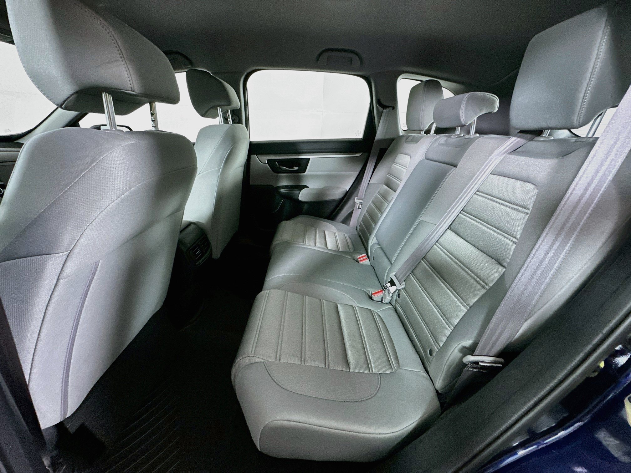 Used 2020 Honda CR-V LX image 26