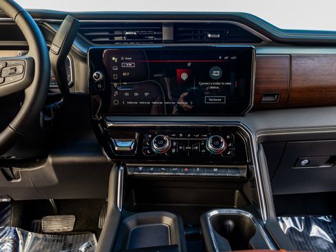 Used 2026 GMC Sierra 3500 Denali Ultimate image 24