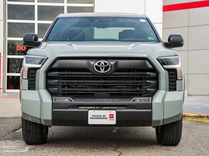 New 2026 Toyota Tundra SR5