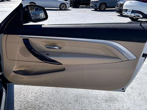 Used 2016 BMW 428i Convertible image 19