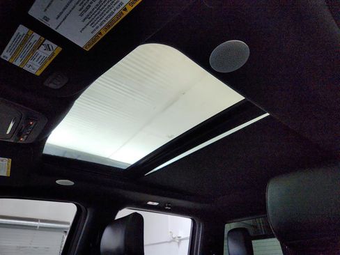 Used 2024 Ford F450 Platinum w/ FX4 Off-Road Package image 15