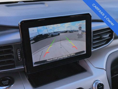 Used 2024 Ford Explorer XLT w/ Equipment Group 202A image 34