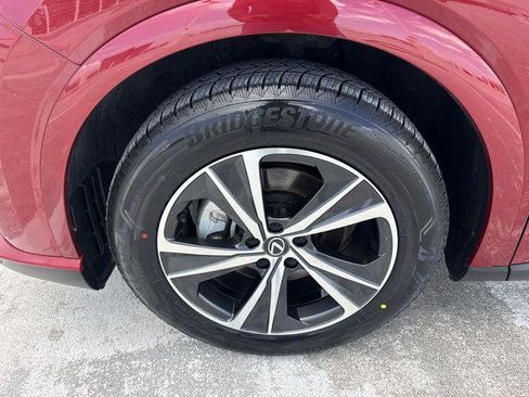 Certified 2025 Lexus RX 350h AWD/4WD image 10