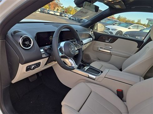 New 2026 Mercedes-Benz GLB 250 4MATIC image 24