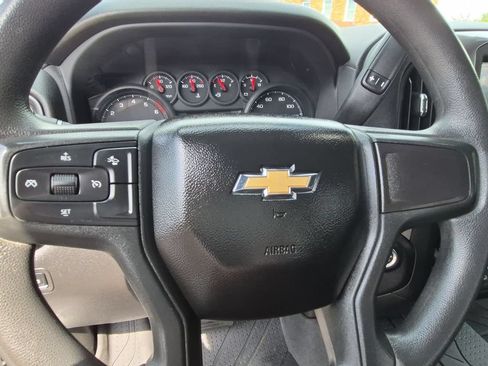 Used 2024 Chevrolet Silverado 2500 Custom w/ Custom Convenience Package AWD/4WD image 28