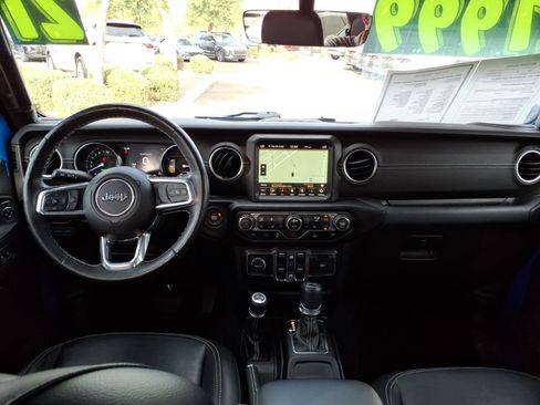 Used 2021 Jeep Wrangler Unlimited Sahara w/ Cold Weather Group image 16